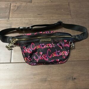 Juicy Couture City Excursion Crossbody BUM Belt BAG / Waist Hip Fanny Pack